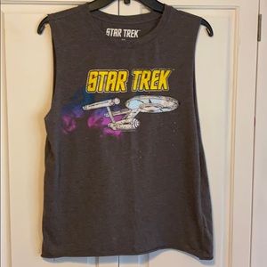 Women’s Size Medium Muscle Shirt